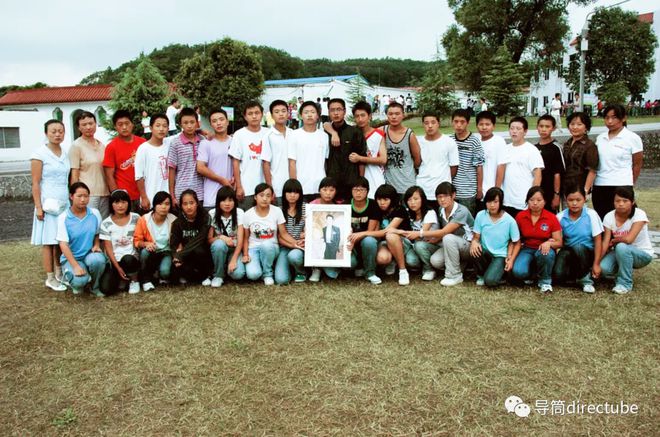 17周年跟随15部纪录片回望开元棋牌app512大地震(图5)